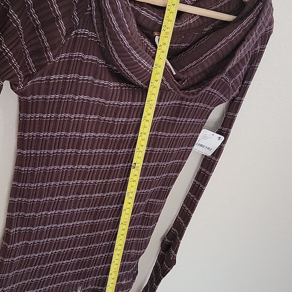 NWT FREE PEOPLE Snowbunny Rib Top in Grapevine L Large - Picture 11 of 12